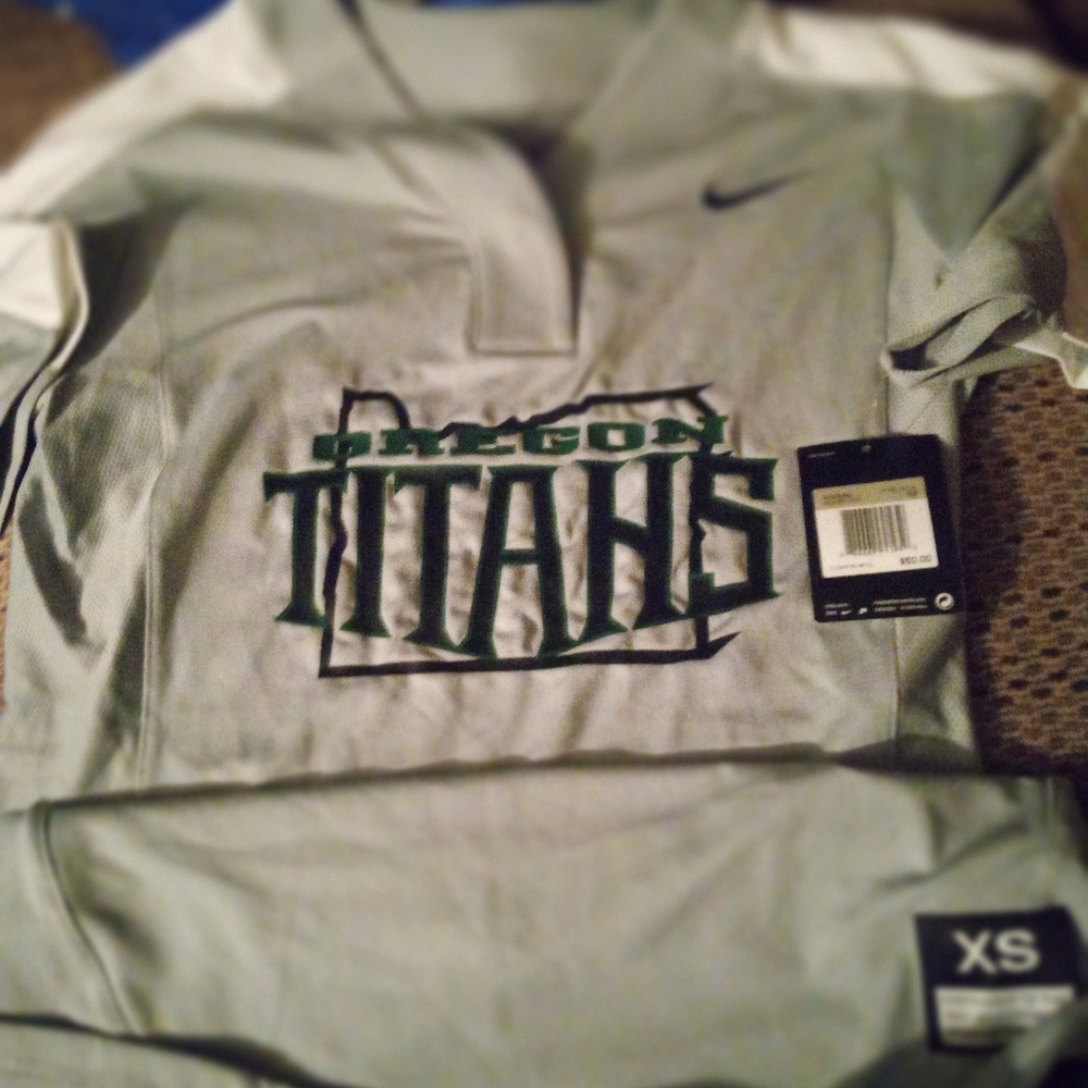 Oregan Titans Jersey Dri-fit ****